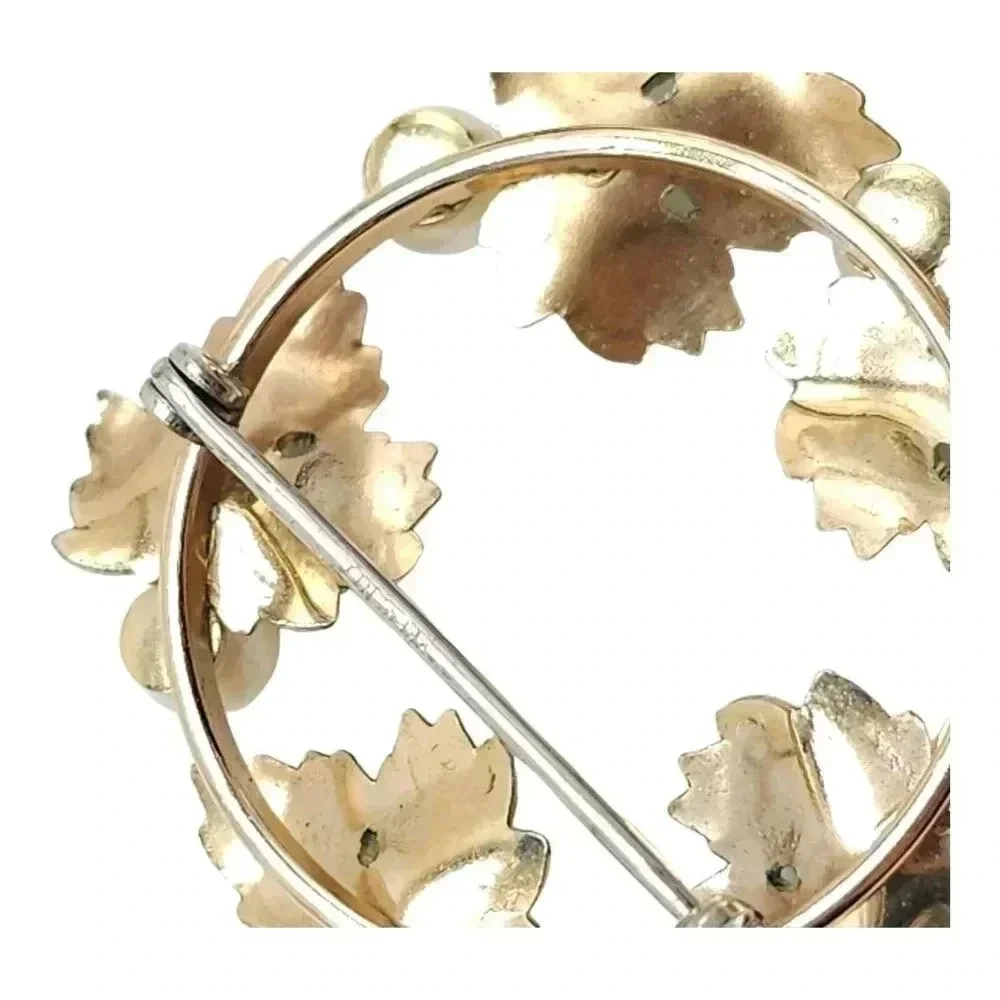 KREMETZ  Vine Leaves Wreath Brooch Pin Gold Plated Metal Genuine Pearls 1950’s